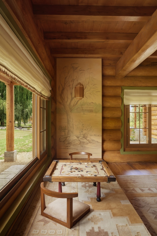 bhutan-log-cabin